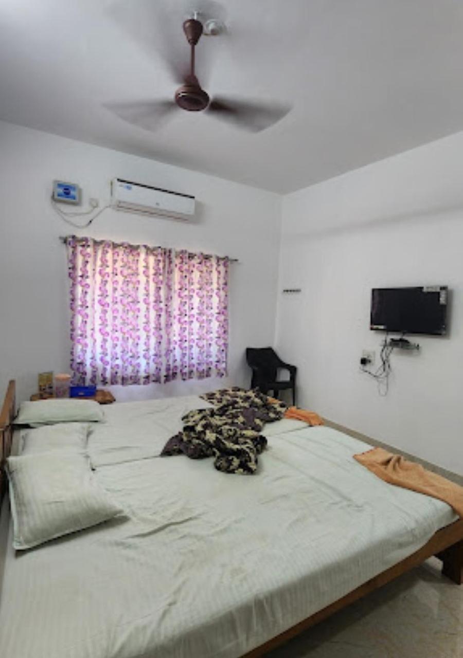 Bapat Niwas Home Stay Ganpatipule Exteriör bild
